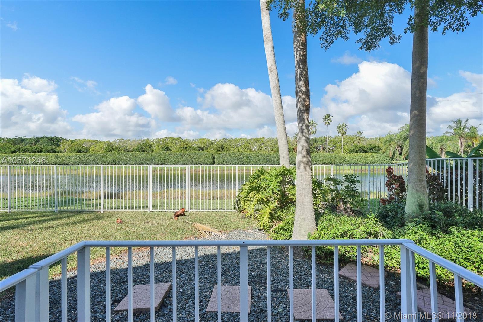 BERMUDA SPRINGS - Residential