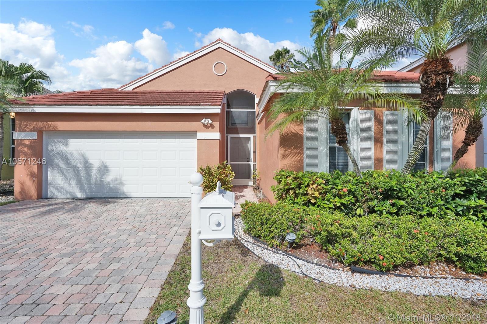 BERMUDA SPRINGS - Residential