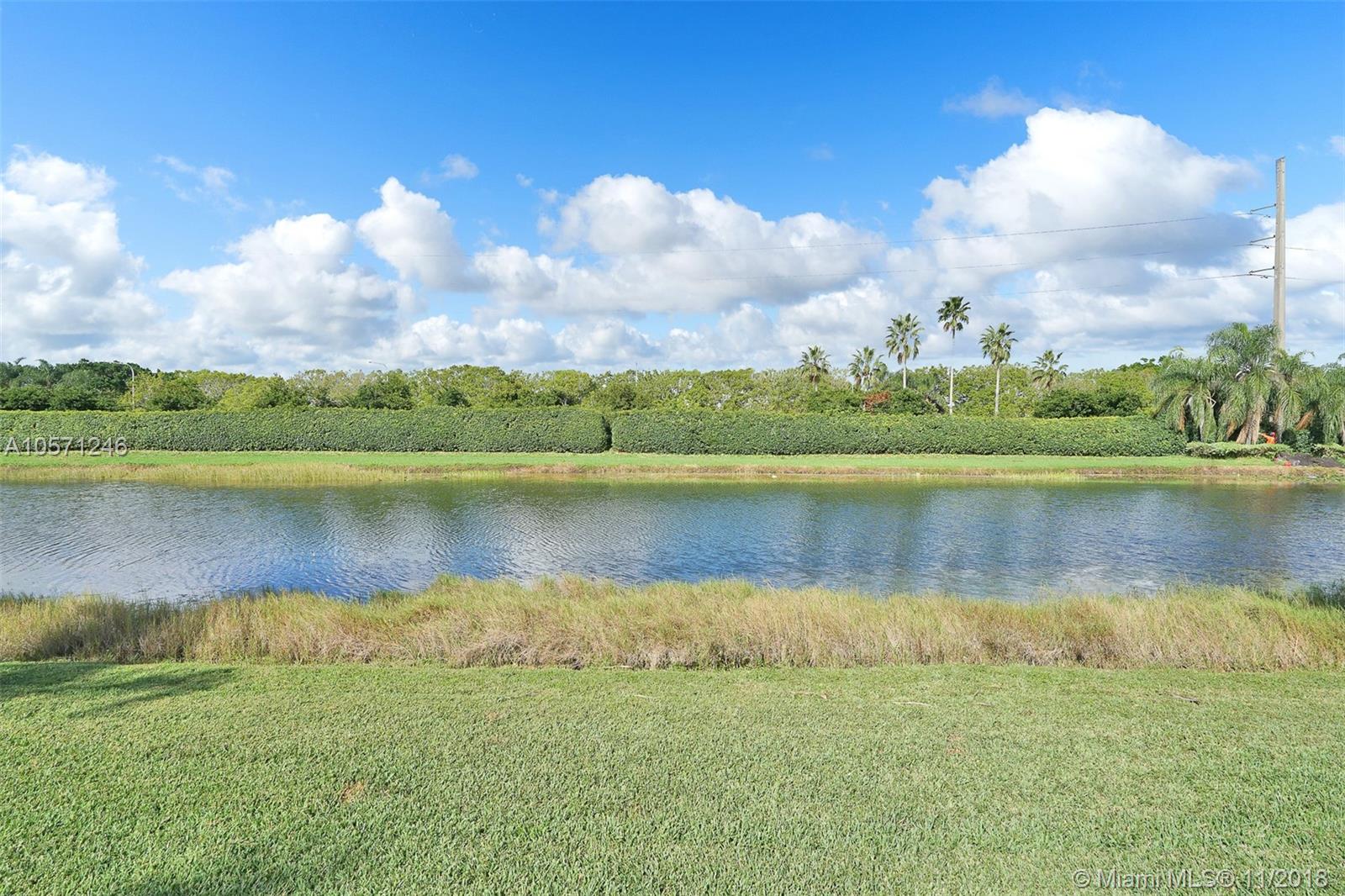 BERMUDA SPRINGS - Residential