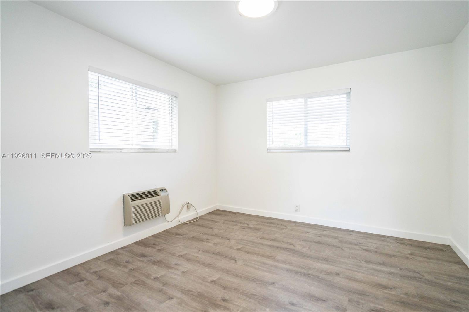 TREASURE IS 1ST ADDN PORT - Residential Lease