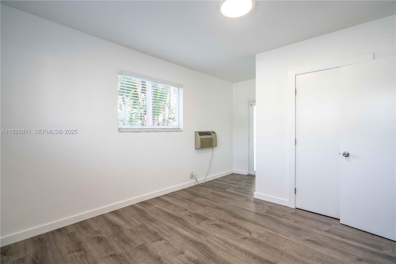 TREASURE IS 1ST ADDN PORT - Residential Lease