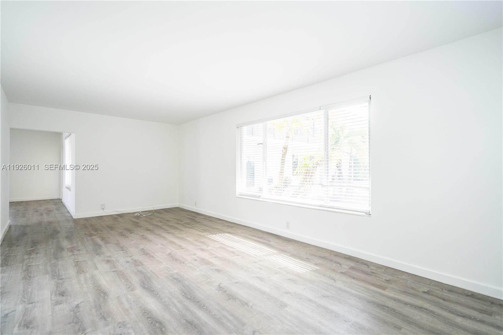 1750 S Treasure Dr 1