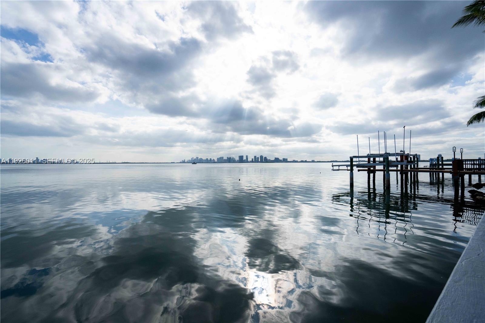 TREASURE IS 1ST ADDN PORT - Residential Lease