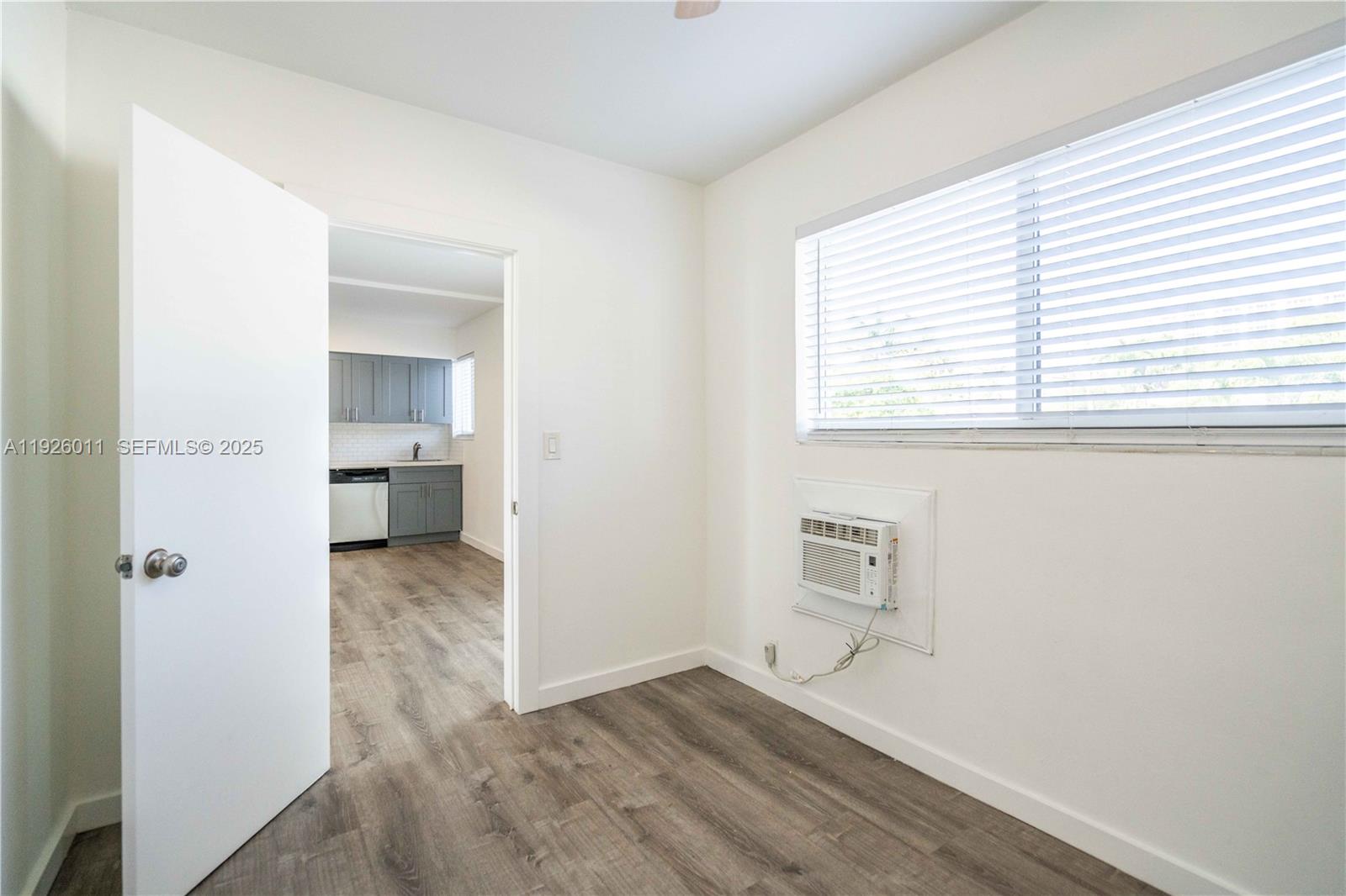 TREASURE IS 1ST ADDN PORT - Residential Lease