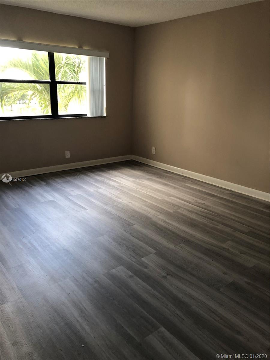 RACQUET CLUB 9 AT BONAVEN - Residential Lease