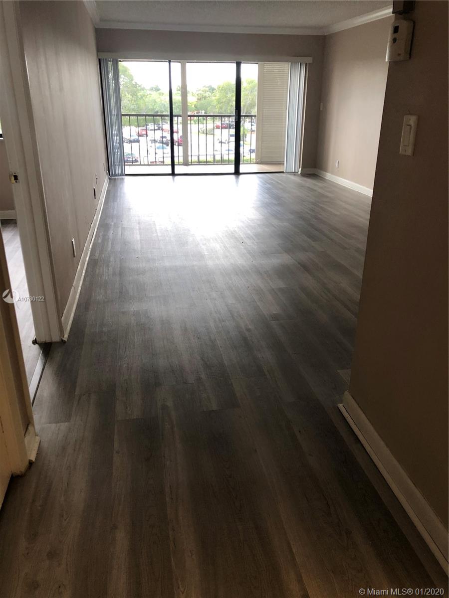 RACQUET CLUB 9 AT BONAVEN - Residential Lease