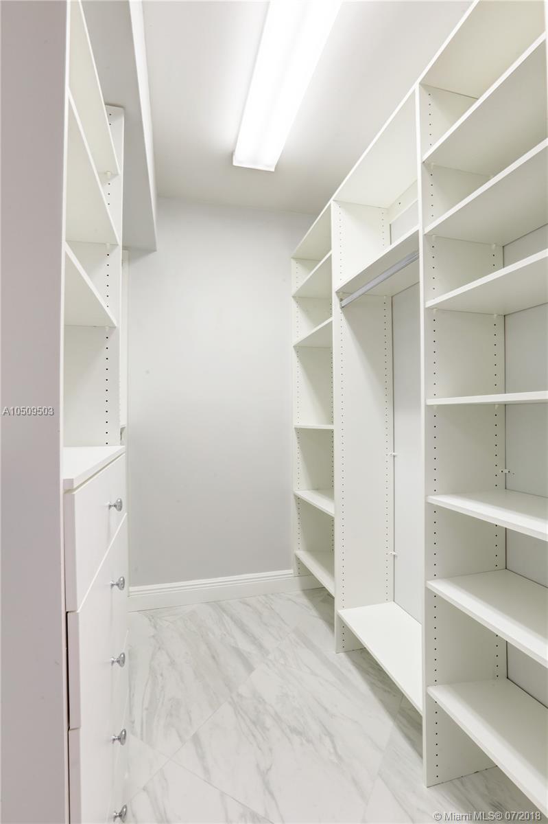 IVANHOE EAST AT CENTURY V - Residential