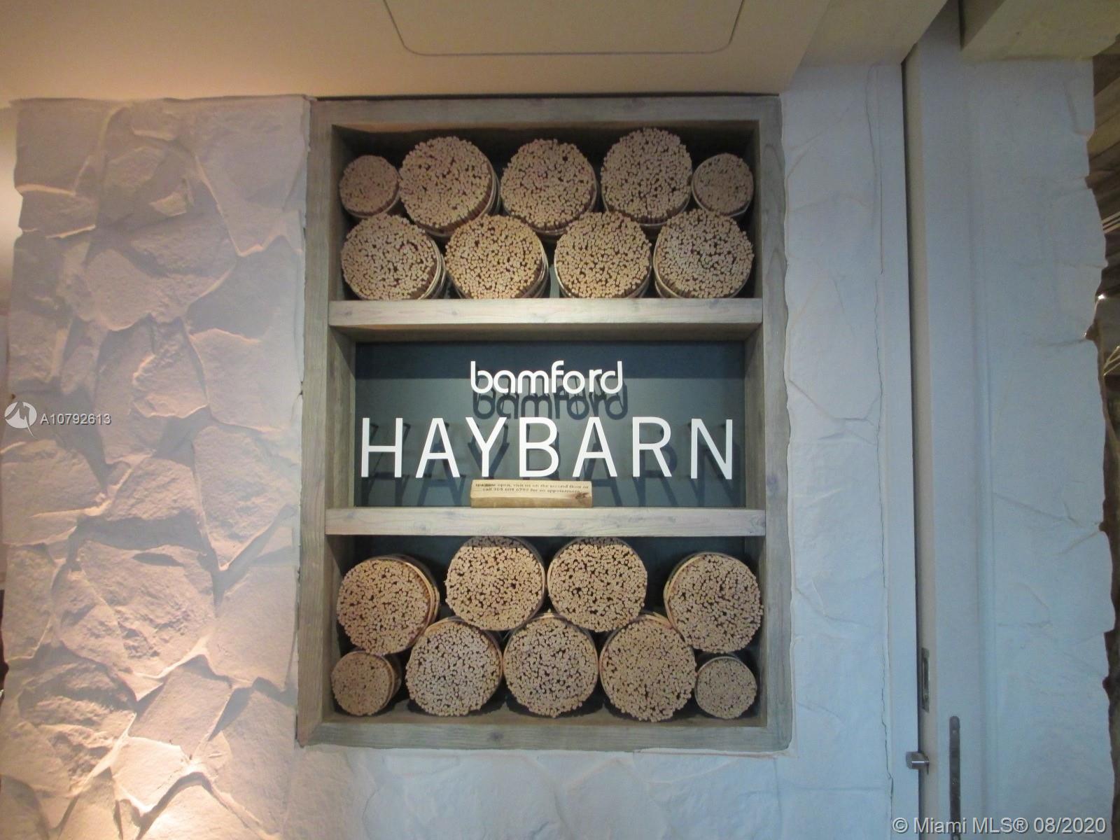 Roney Palace - Residential Lease