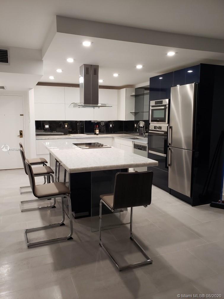 Roney Palace - Residential Lease