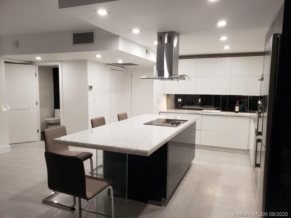 Roney Palace - Residential Lease