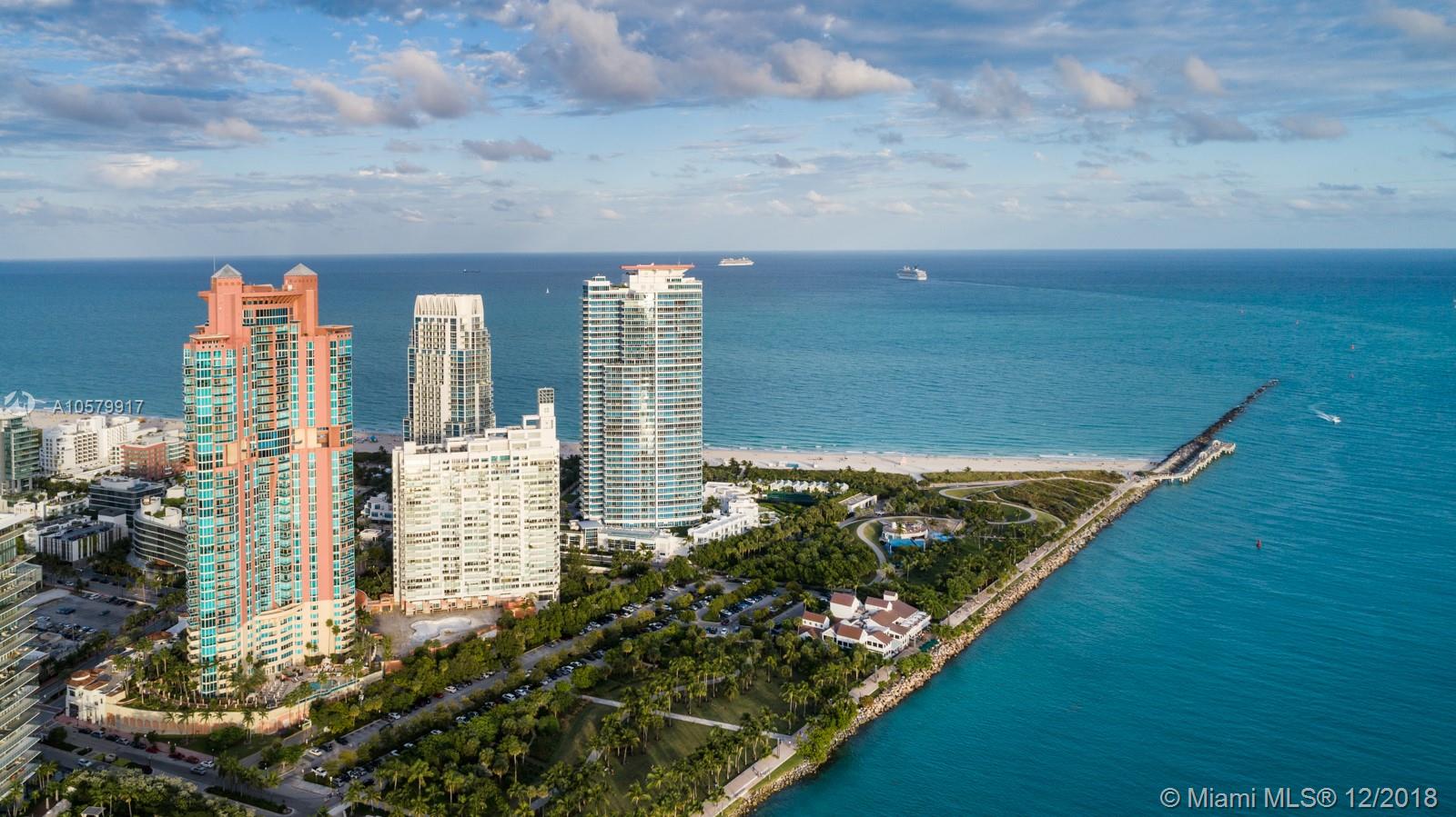 CONTINUUM ON SOUTH BEACH - Residential