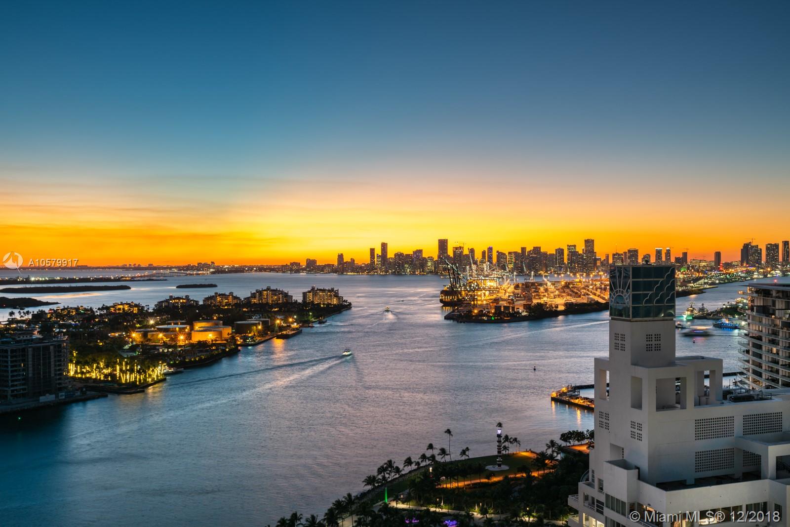 CONTINUUM ON SOUTH BEACH - Residential