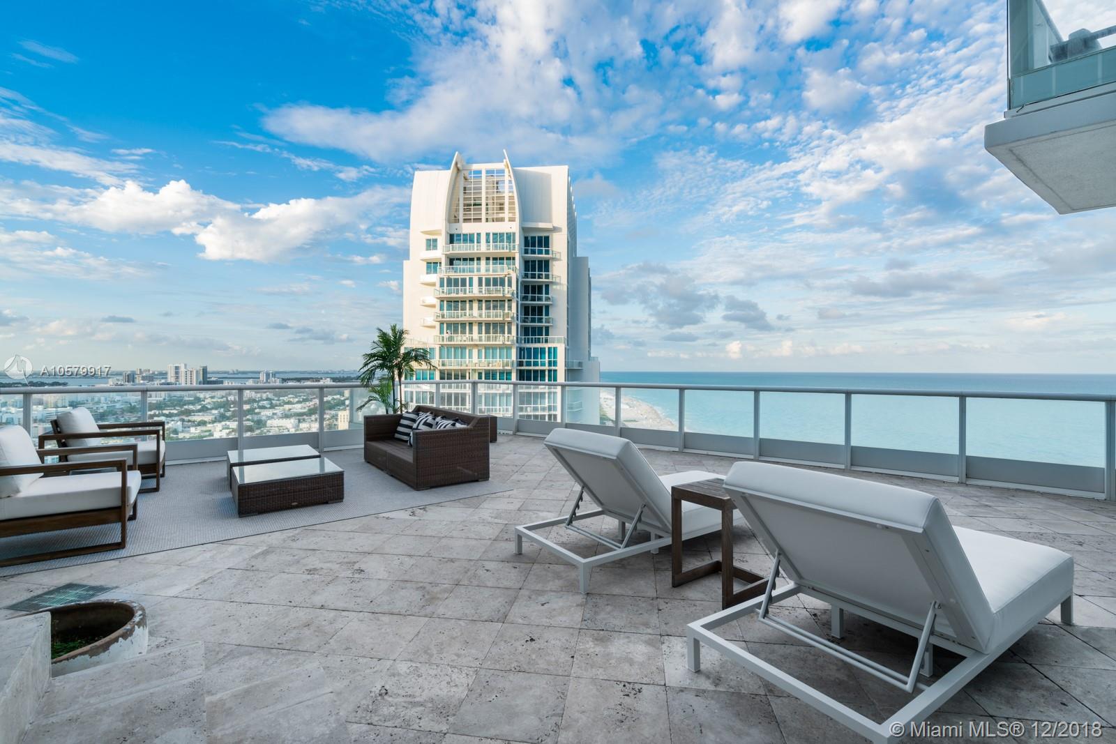 CONTINUUM ON SOUTH BEACH - Residential