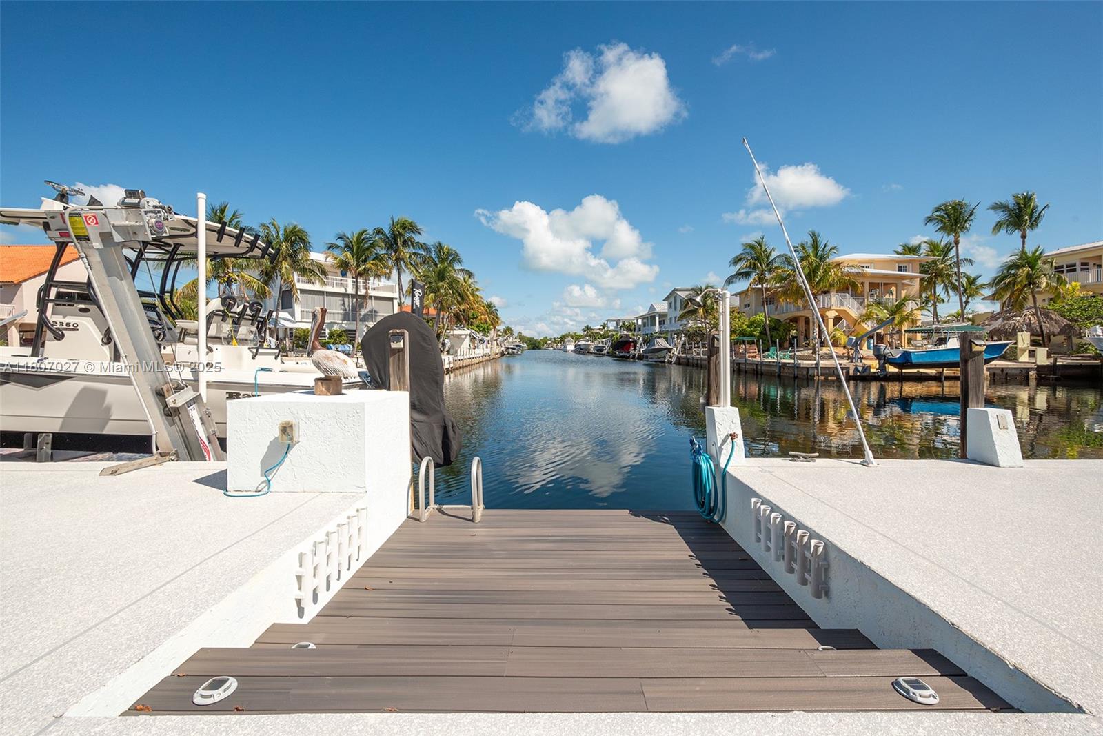 PORT ANTIGUA PLAT NO 1 - Residential