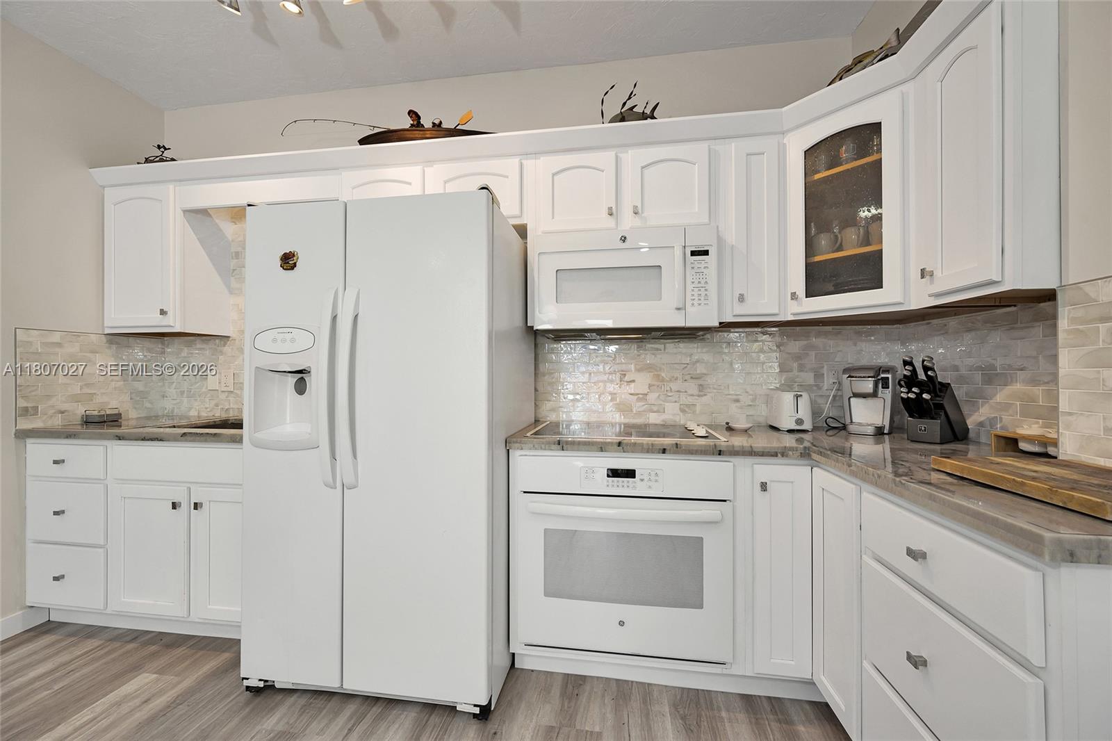 PORT ANTIGUA PLAT NO 1 - Residential