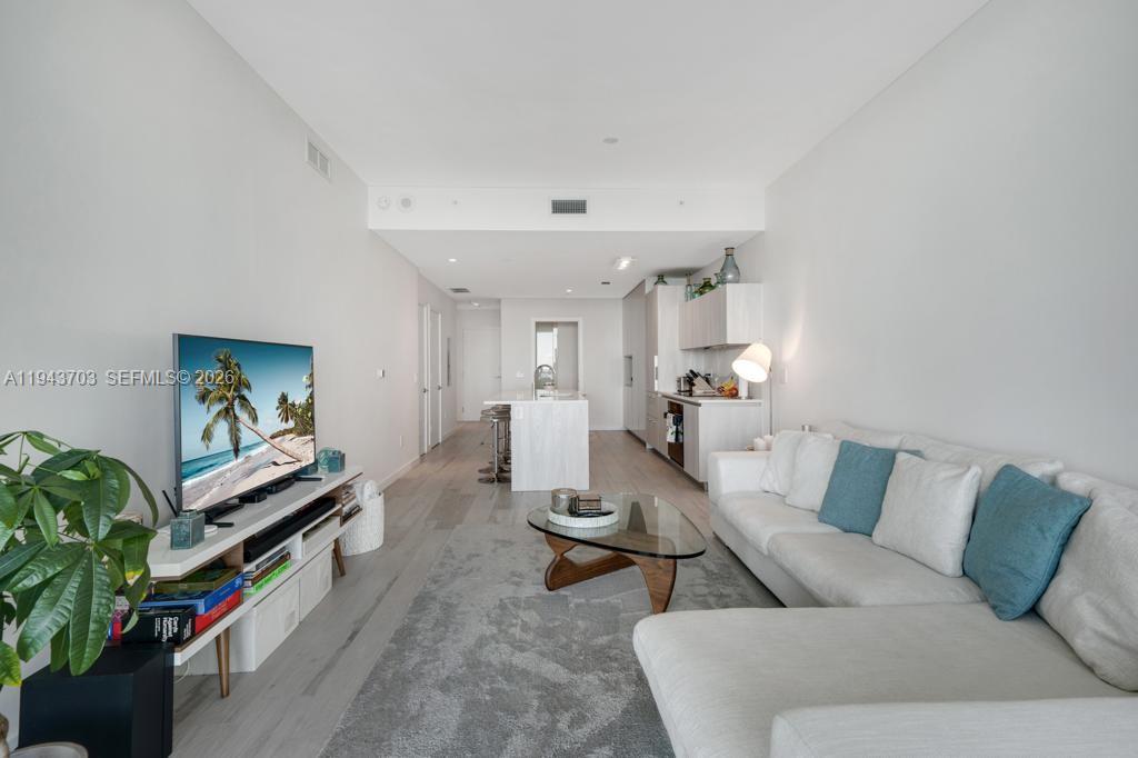 GRAN PARAISO CONDO - Residential Lease