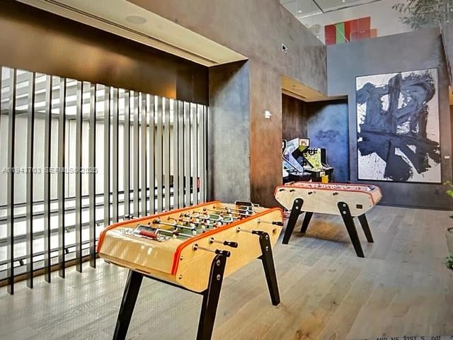 GRAN PARAISO CONDO - Residential Lease