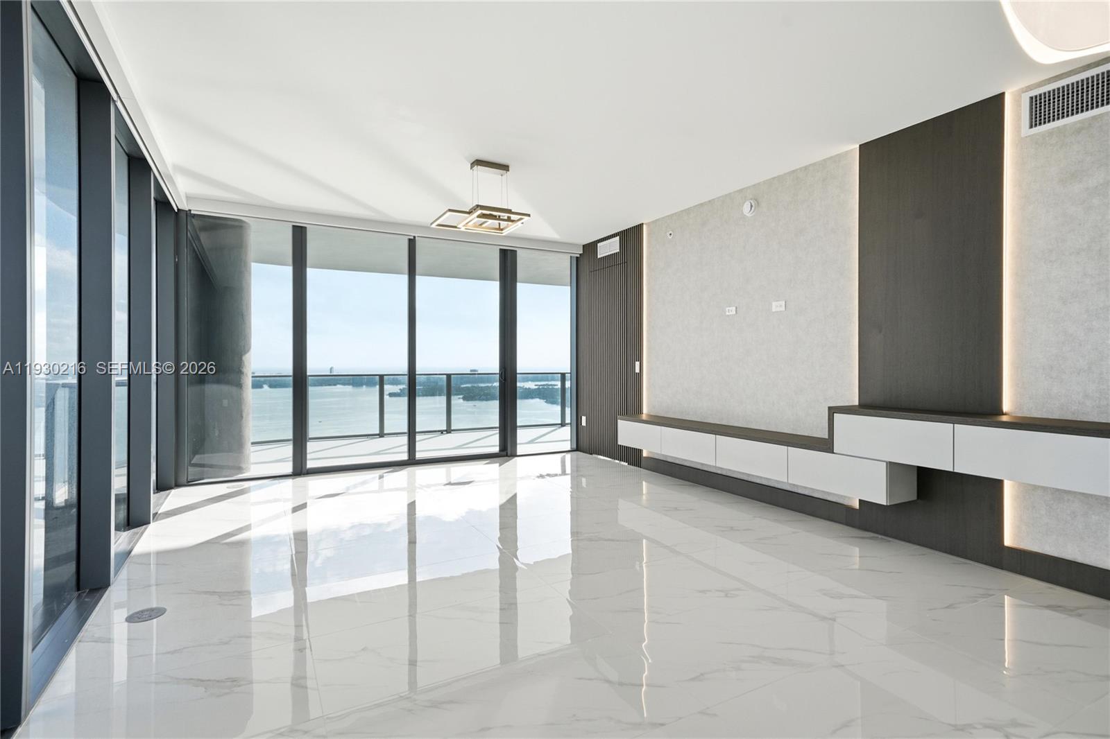 ARIA RESERVE SOUTH - Residential