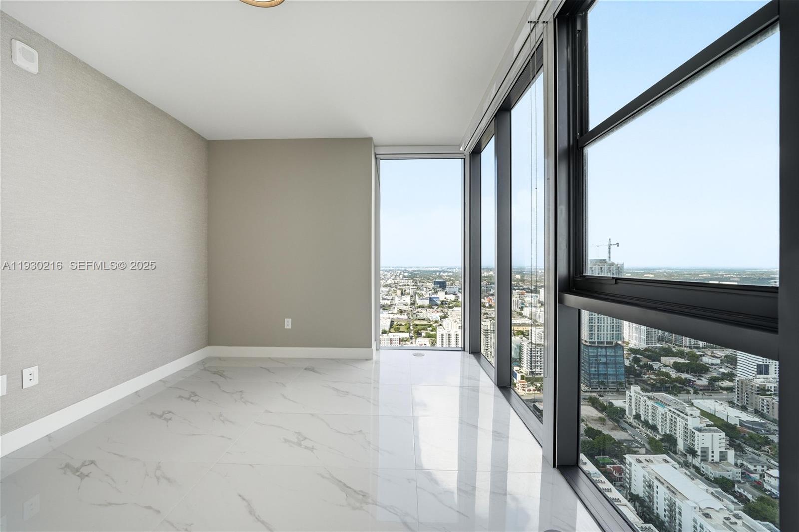 ARIA RESERVE SOUTH - Residential