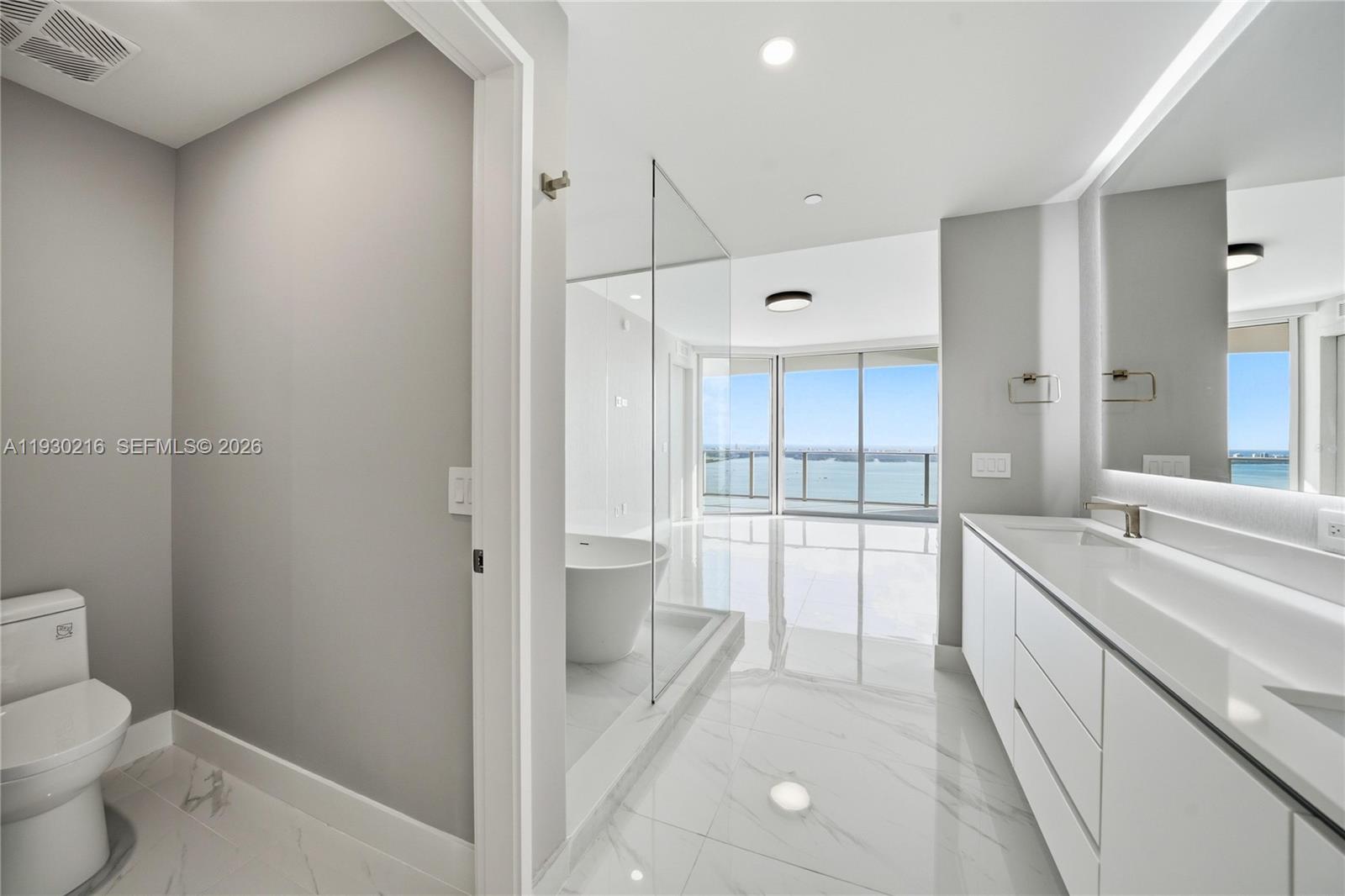ARIA RESERVE SOUTH - Residential