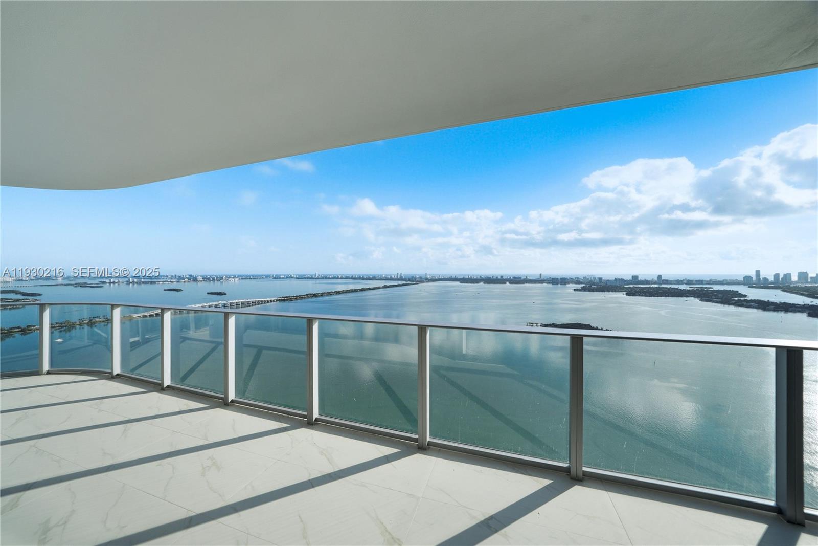 ARIA RESERVE SOUTH - Residential