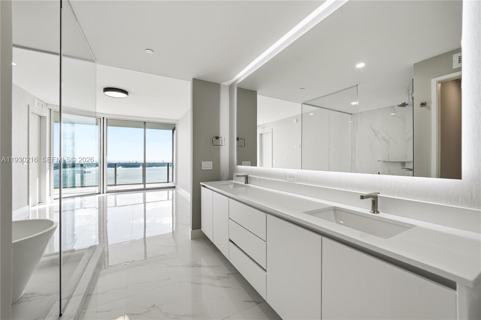 ARIA RESERVE SOUTH - Residential
