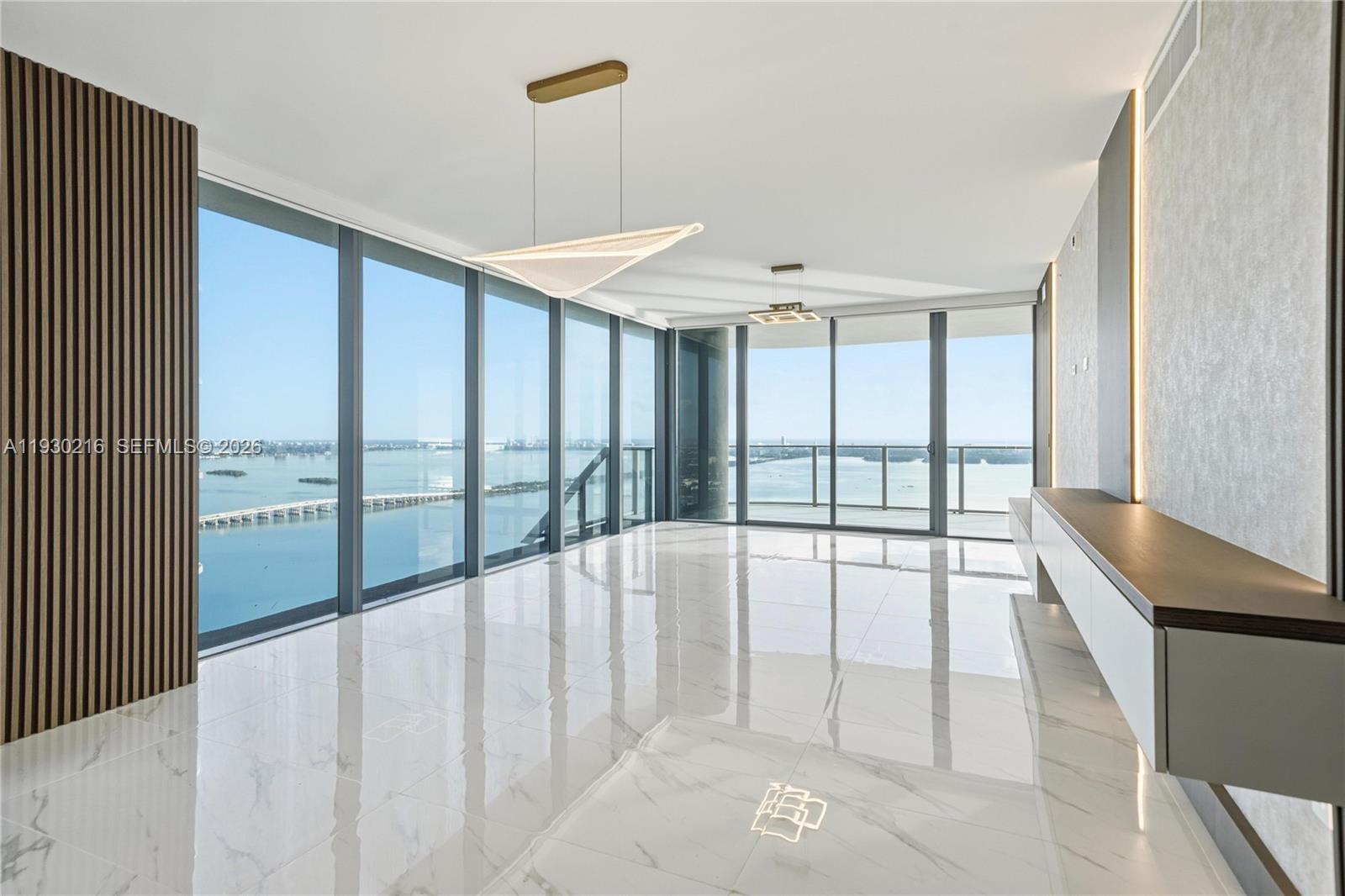 ARIA RESERVE SOUTH - Residential