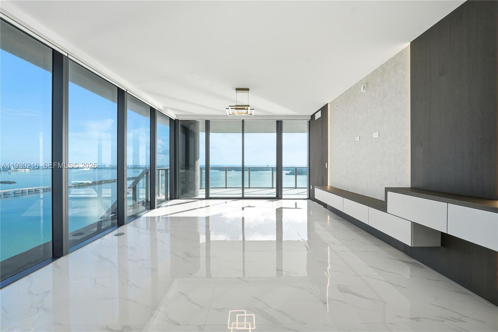ARIA RESERVE SOUTH - Residential