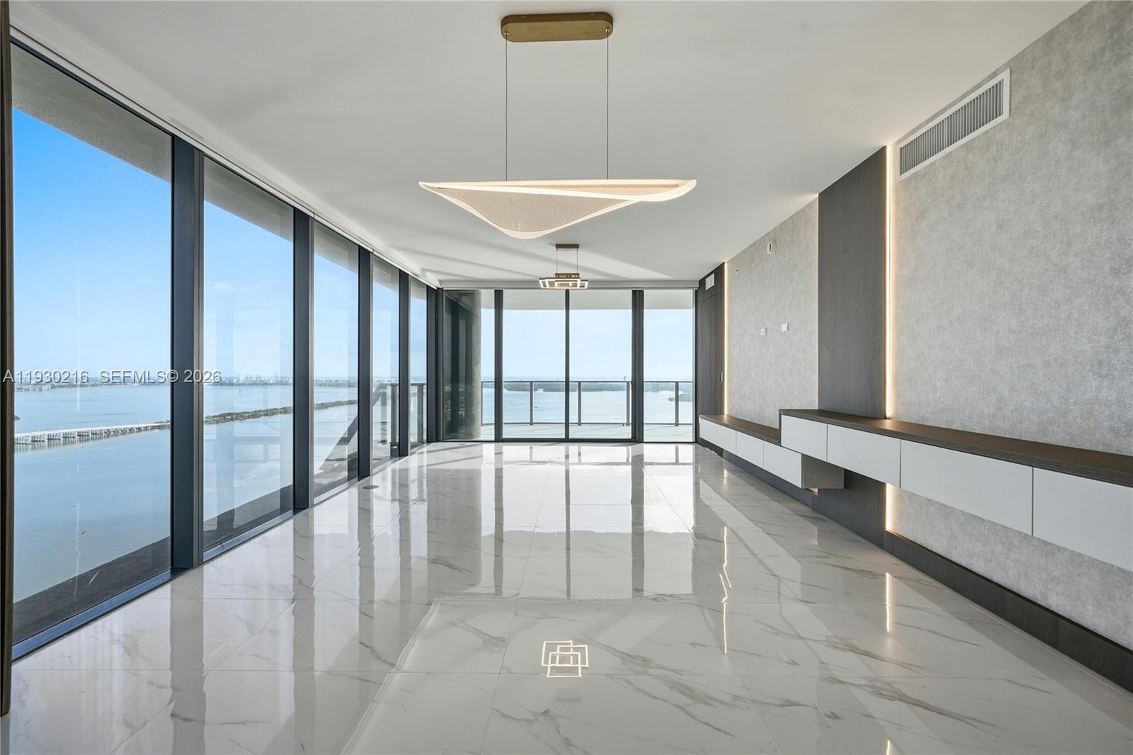 ARIA RESERVE SOUTH - Residential