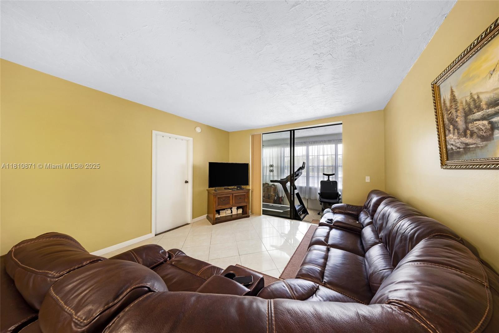 2871 Somerset Dr 112