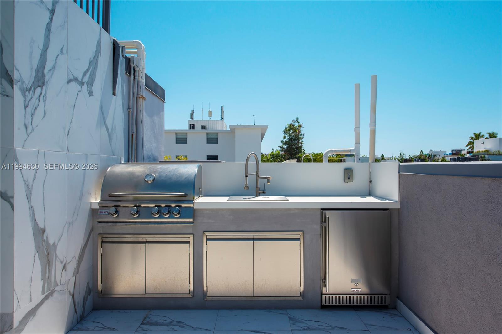 THE FOUNTAINHEAD CONDO - Residential