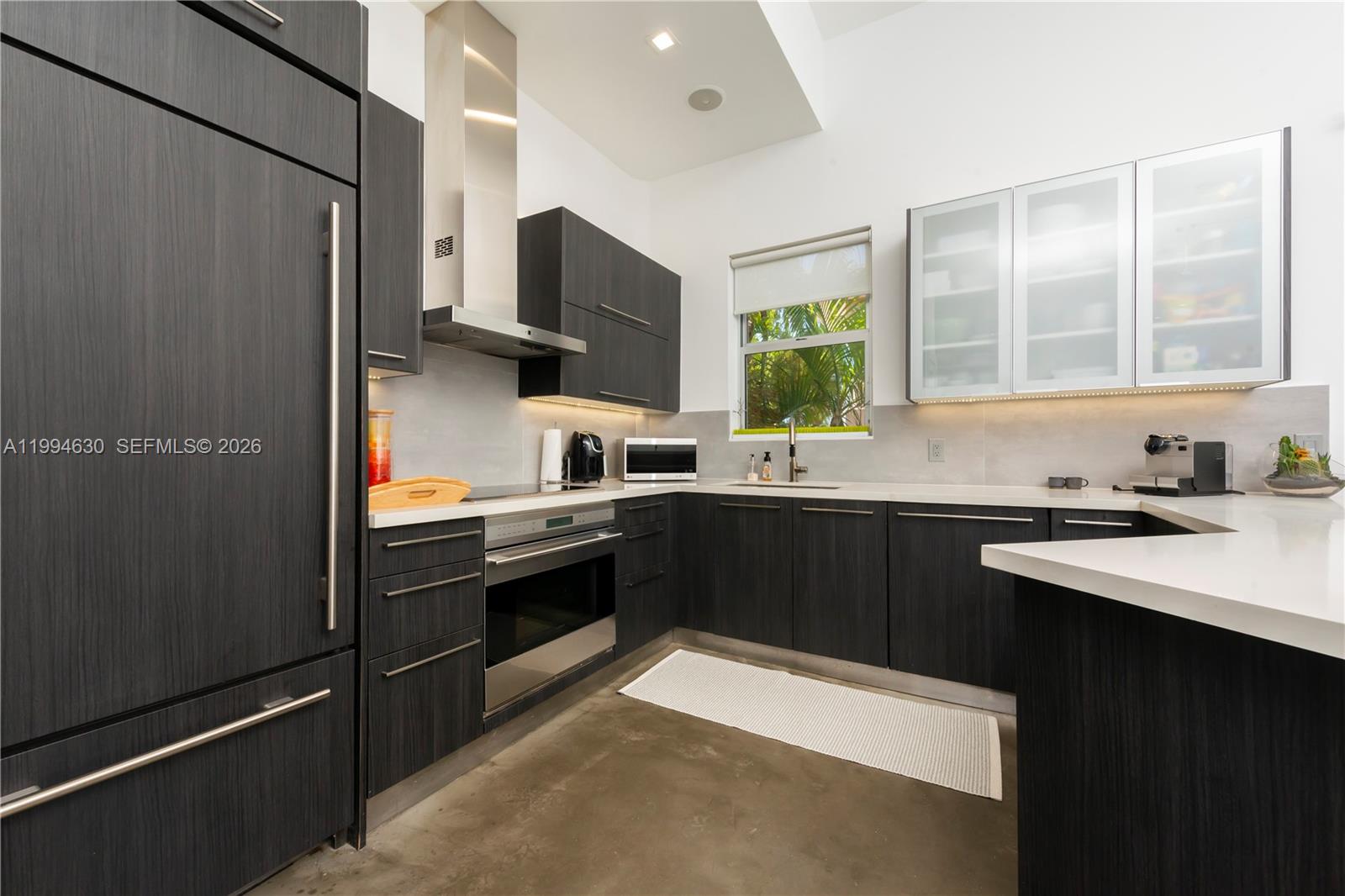 THE FOUNTAINHEAD CONDO - Residential