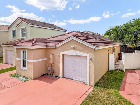 6311 Navajo Ter Margate FL 33063