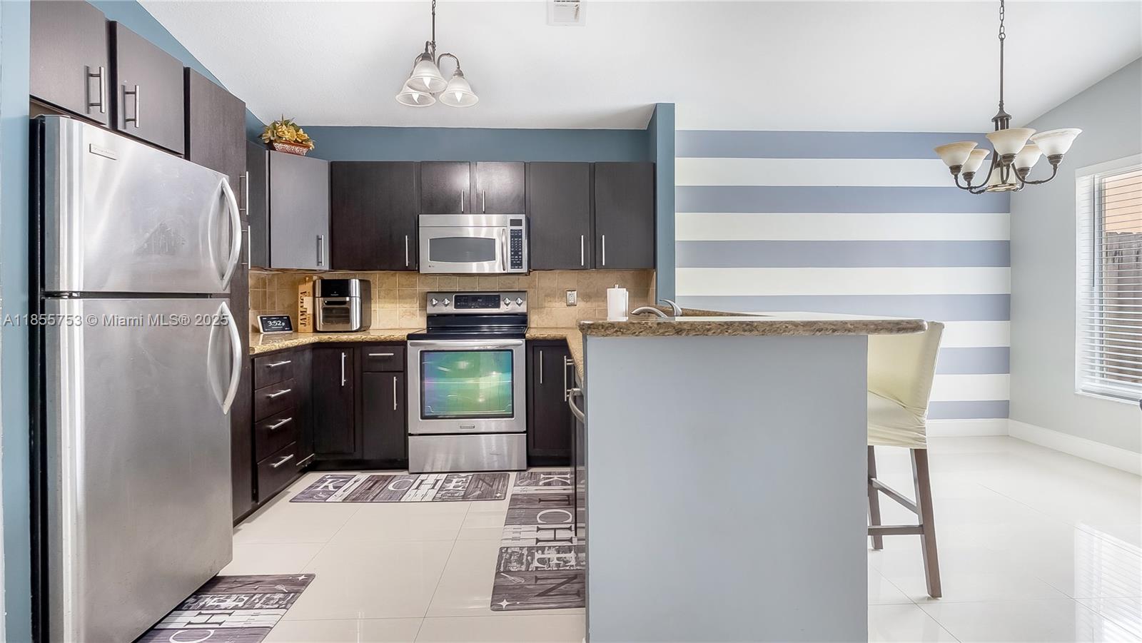 CORAL BAY REPLAT SECTION - Residential