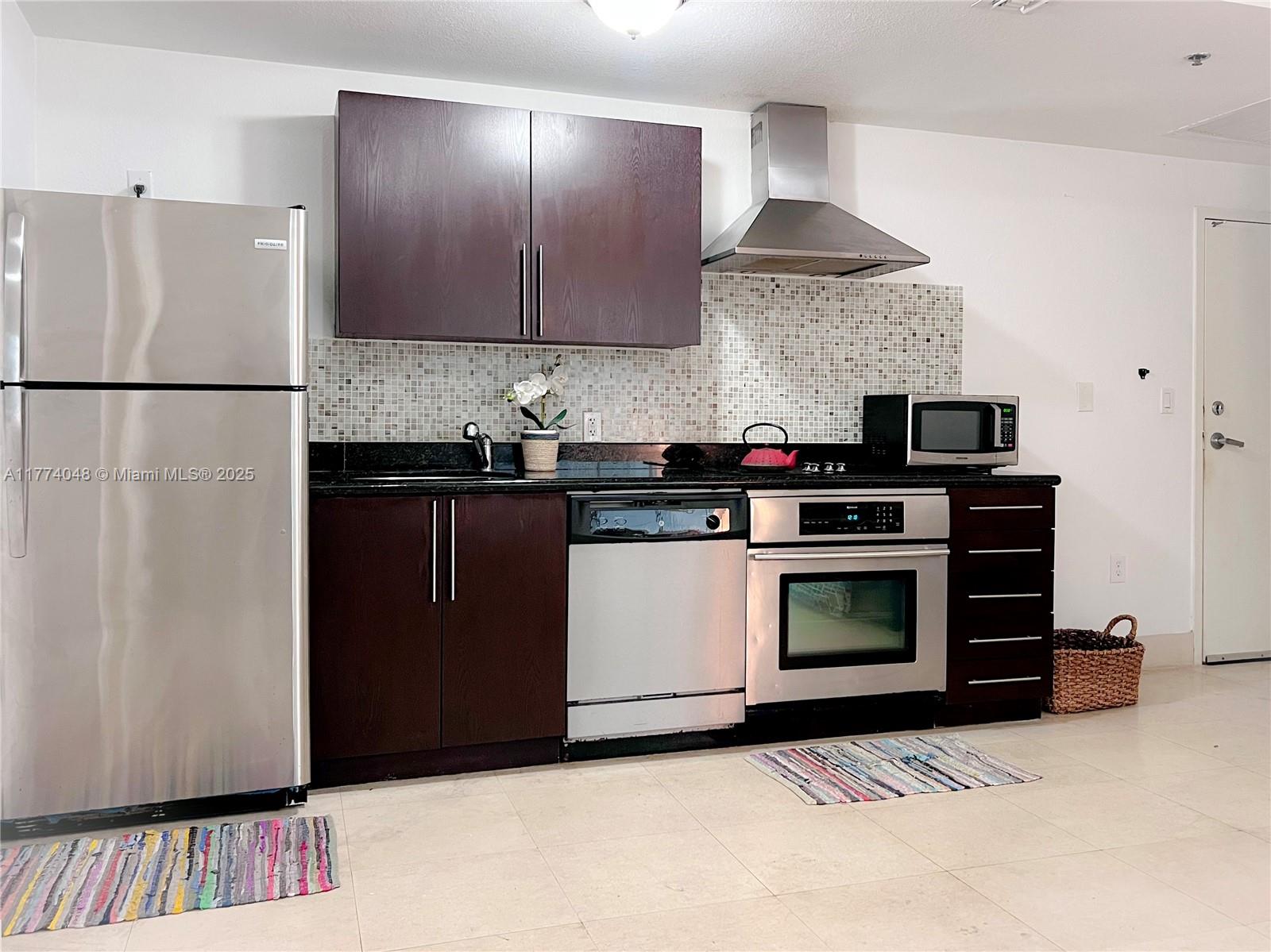 1300 PENNSYLVANIA CONDO - Residential