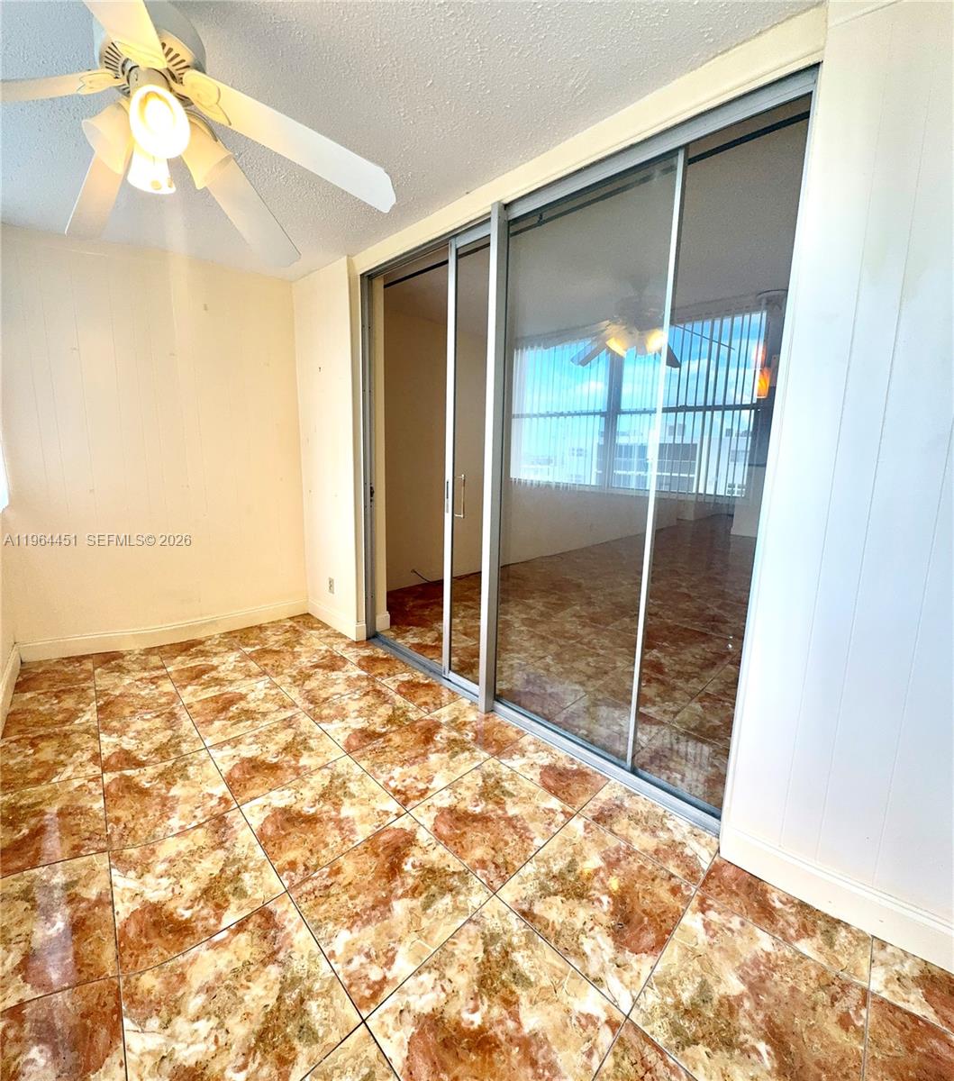 MEADOWBROOK TOWERS CONDO - Residential Lease