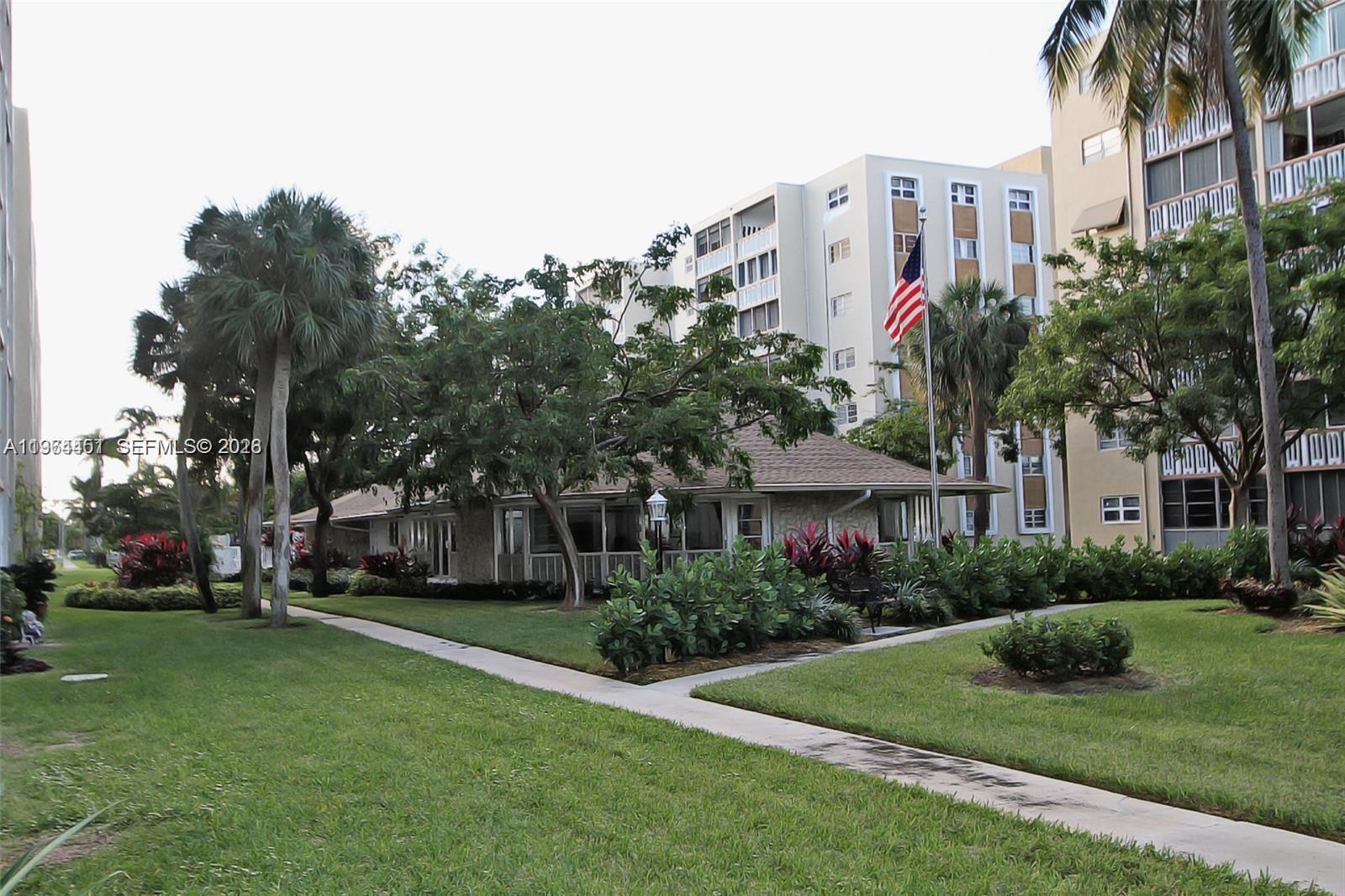 MEADOWBROOK TOWERS CONDO - Residential Lease