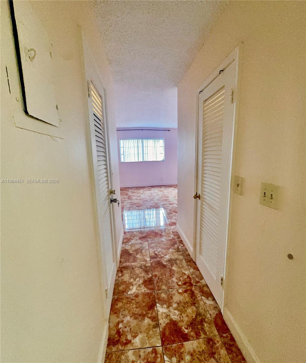 MEADOWBROOK TOWERS CONDO - Residential Lease