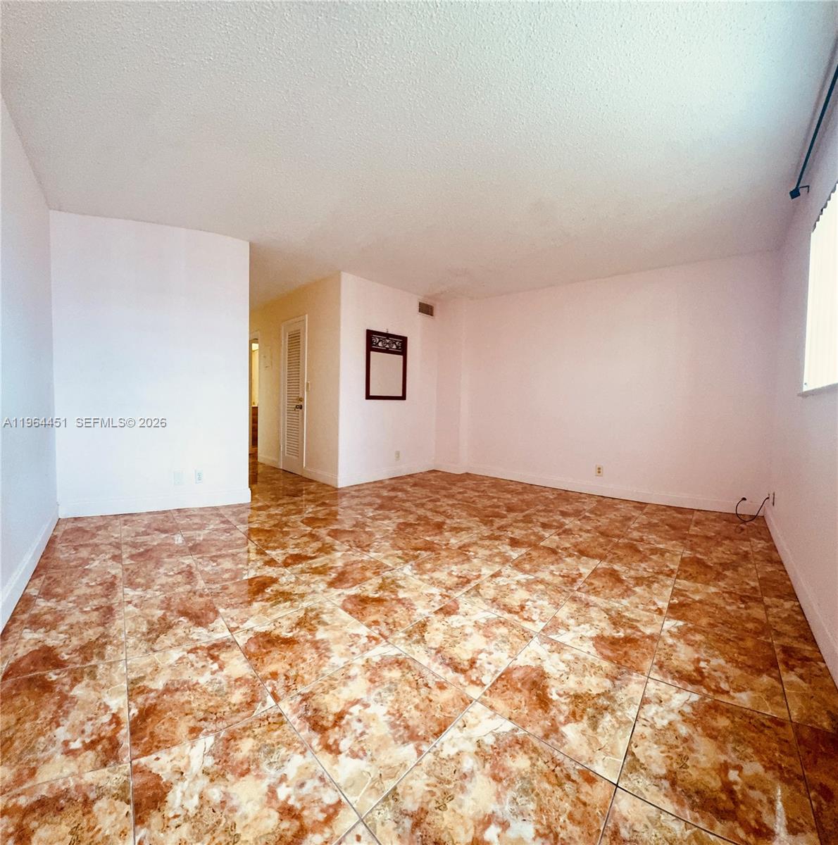 MEADOWBROOK TOWERS CONDO - Residential Lease