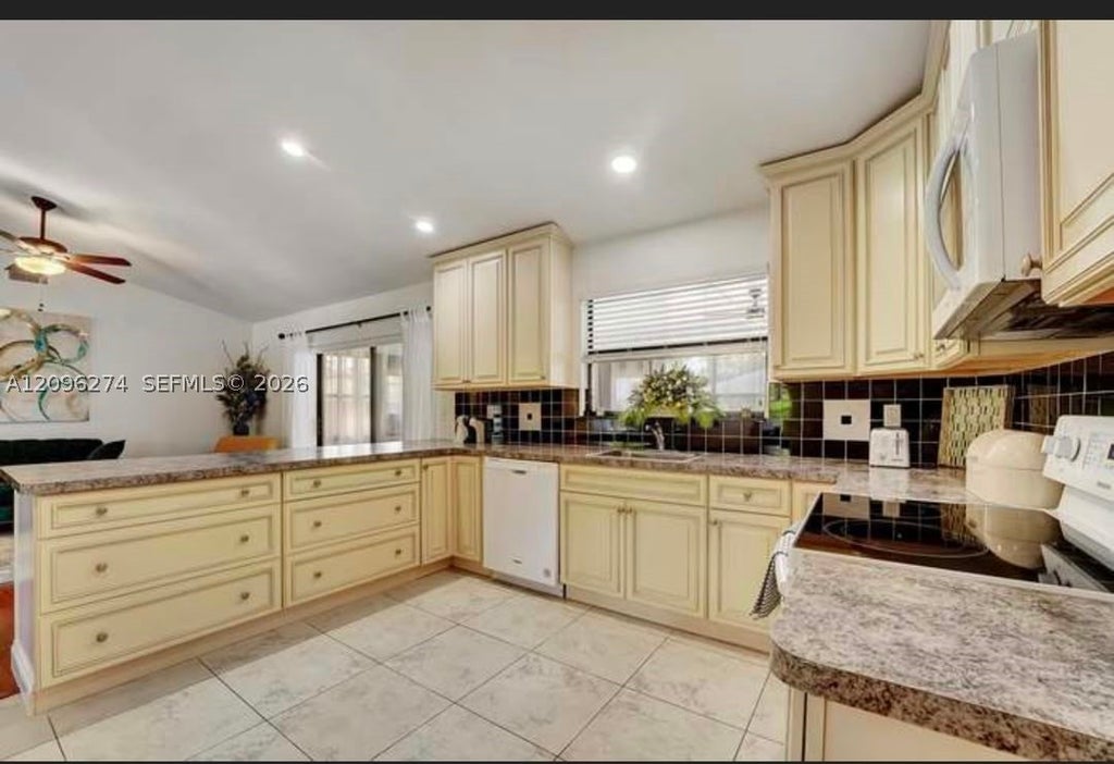 Photo of 14608 paddock Dr #0, Jupiter, FL 33414 (MLS # A12096274)