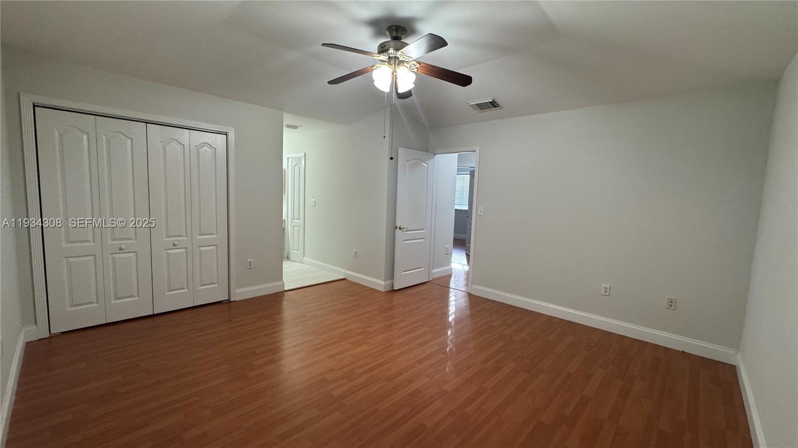 REVISED PLAT OF HILLCREST - Residential