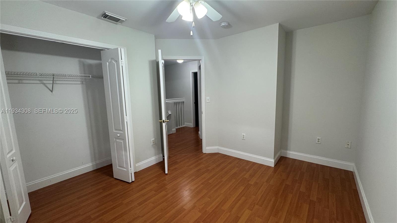 REVISED PLAT OF HILLCREST - Residential