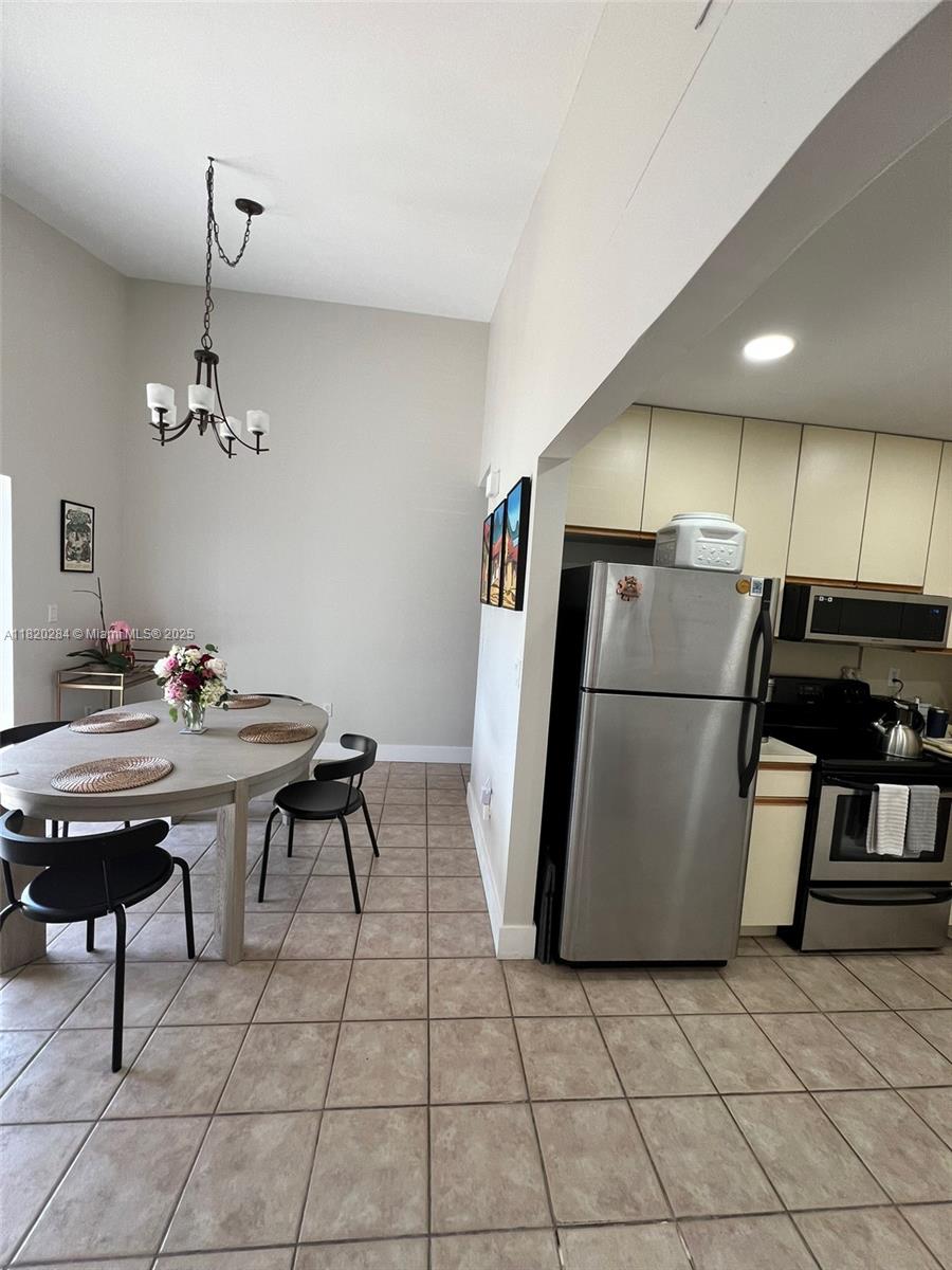 VILG HOMES COUNTRY WALK C - Residential