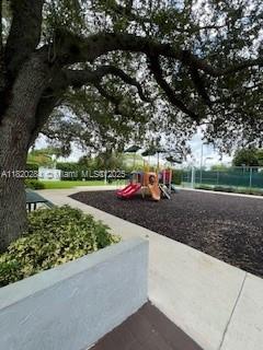 VILG HOMES COUNTRY WALK C - Residential
