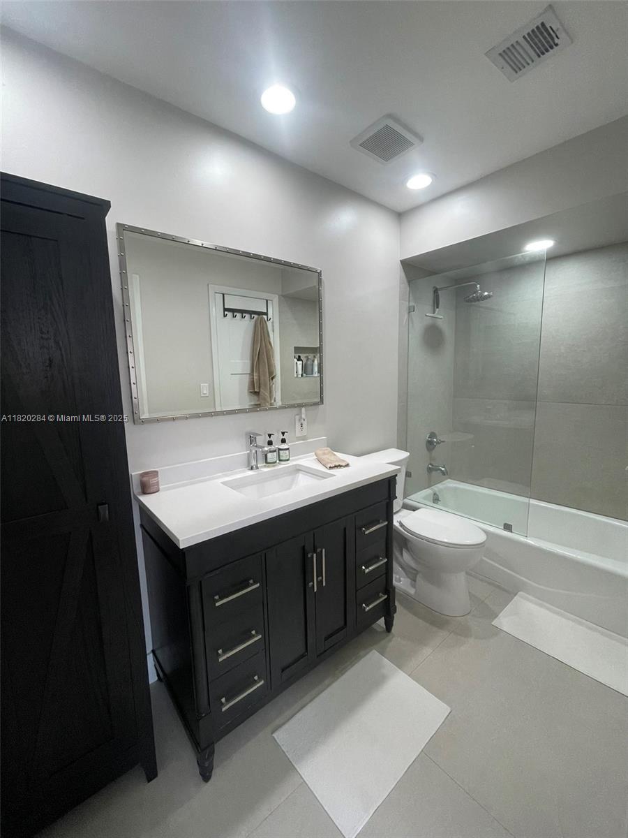 VILG HOMES COUNTRY WALK C - Residential