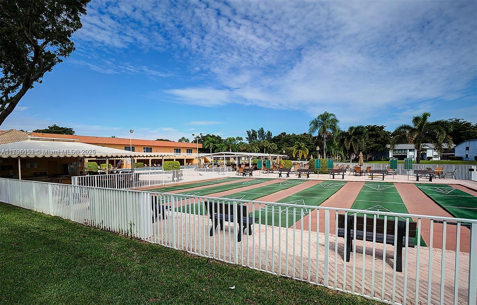 ASHLAND H CONDO - Residential