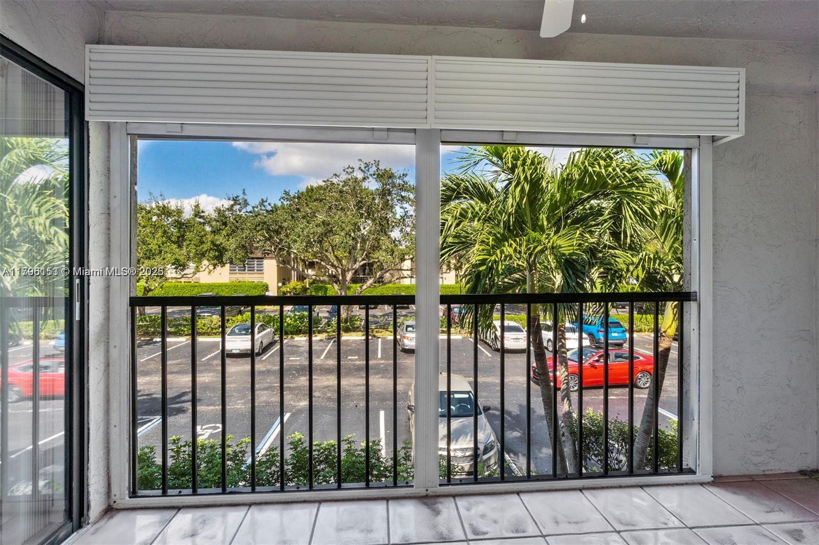 ASHLAND H CONDO - Residential