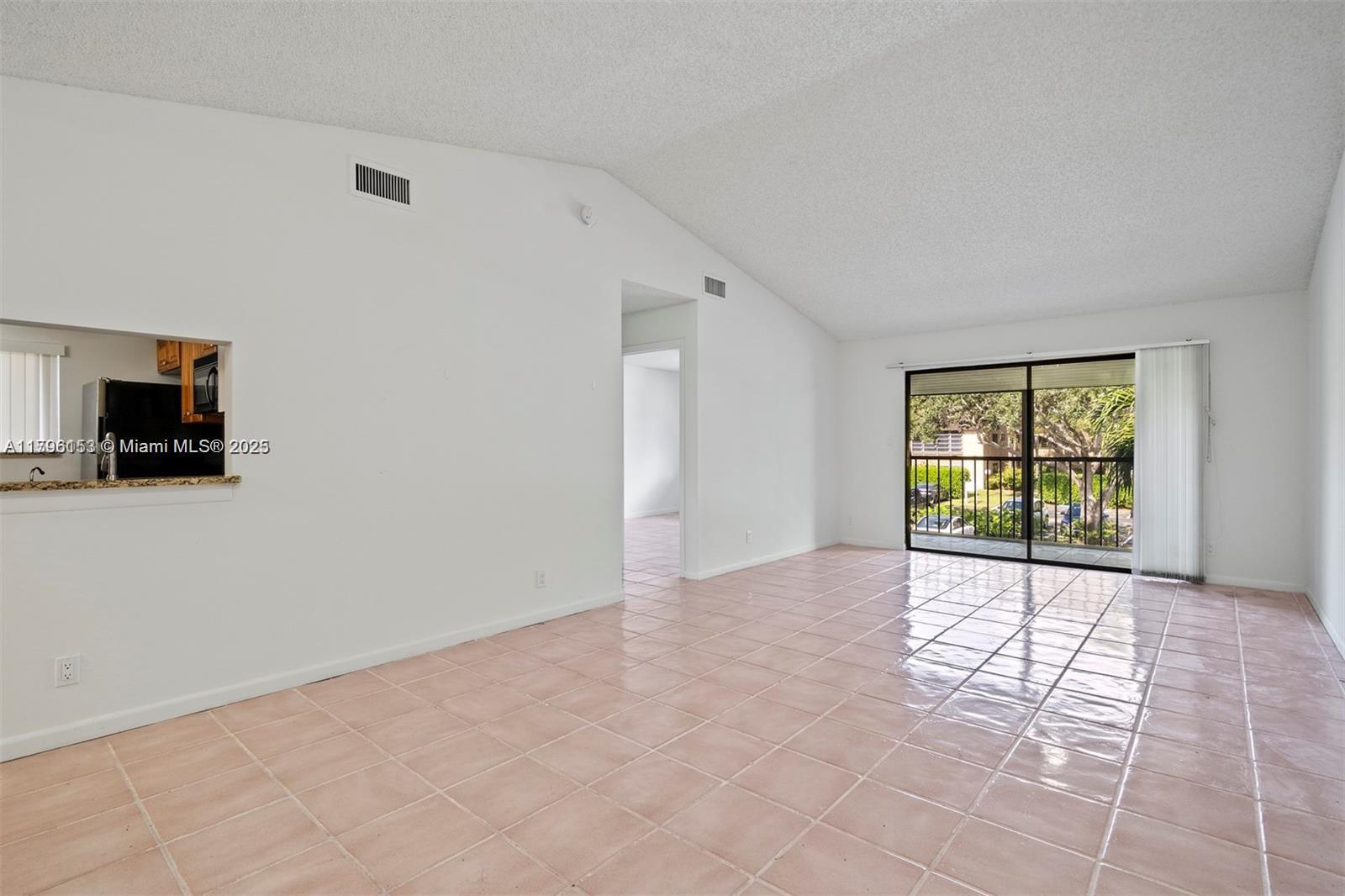 ASHLAND H CONDO - Residential