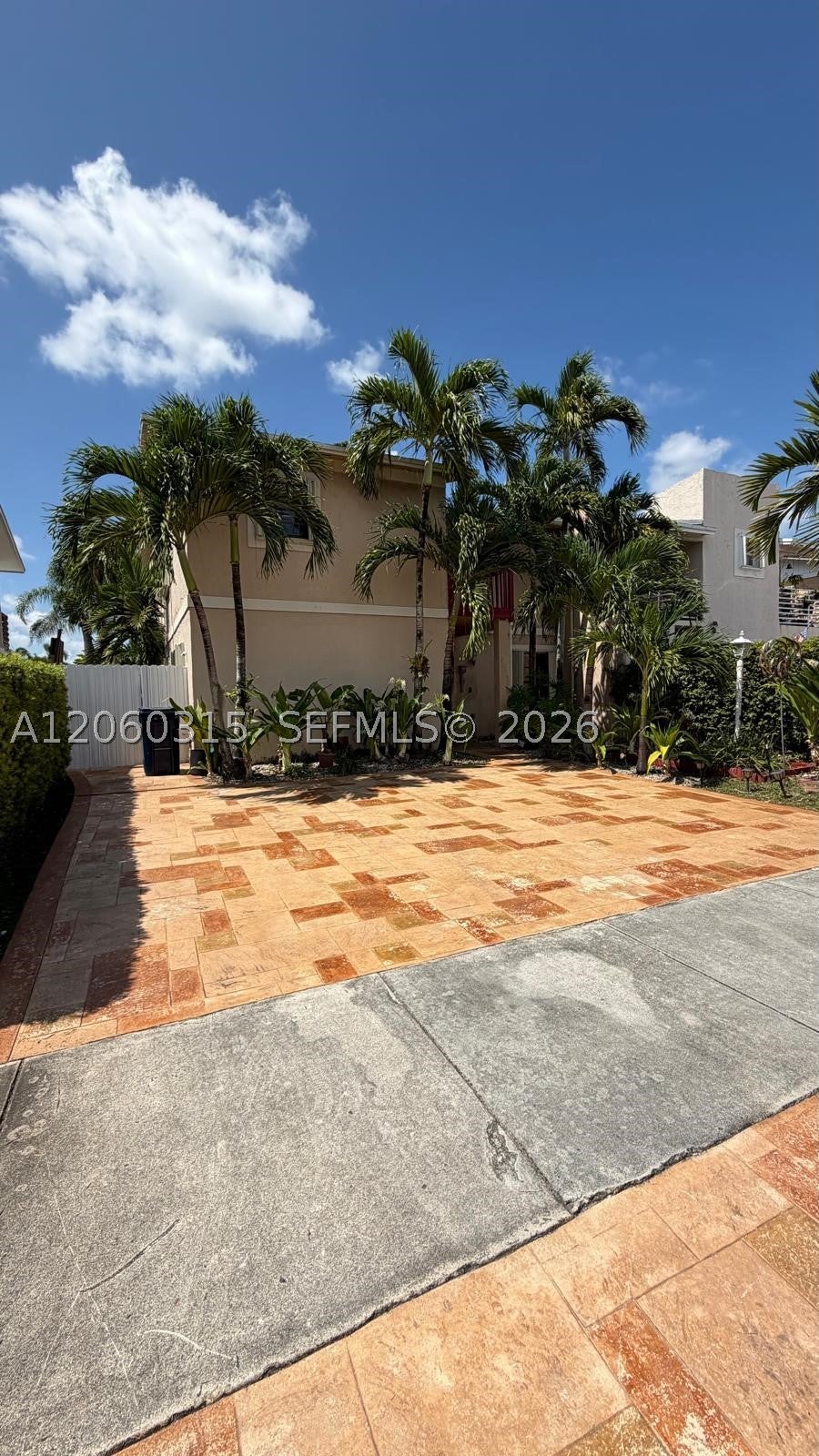 10960 SW 25th St, Miami FL 33165