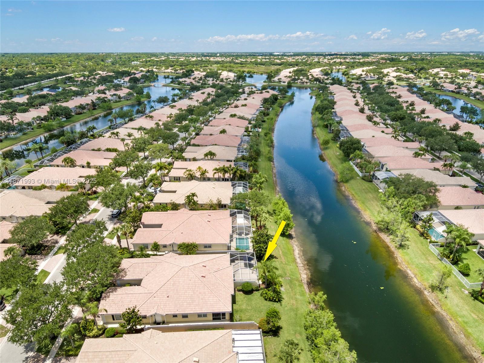 VILLAGEWALK OF WELLINGTON - Residential